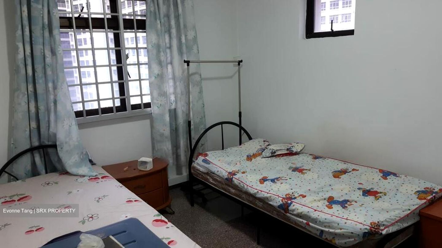 Blk 111 Rivervale Court (Sengkang), HDB 5 Rooms #567175981
